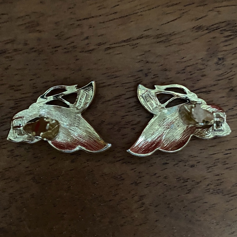 Vintage Trifari clips earrings in gold tone, black and cream enamel butterfly - Picture 4 of 6